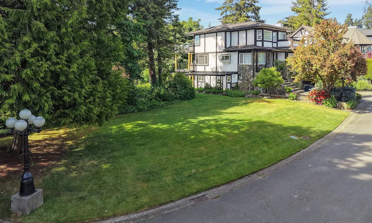 10 Governors Point Road