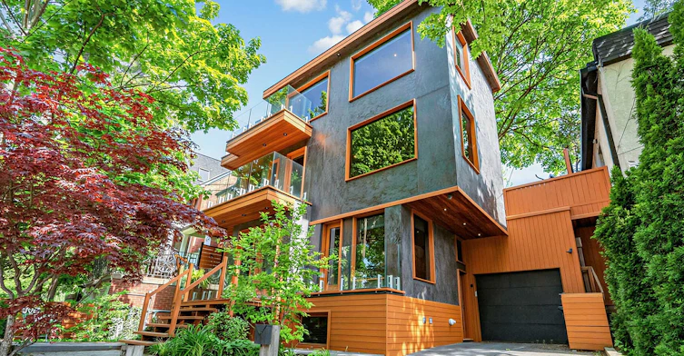 30 Regal Road, Toronto, ON, M6H 2J7 - 2