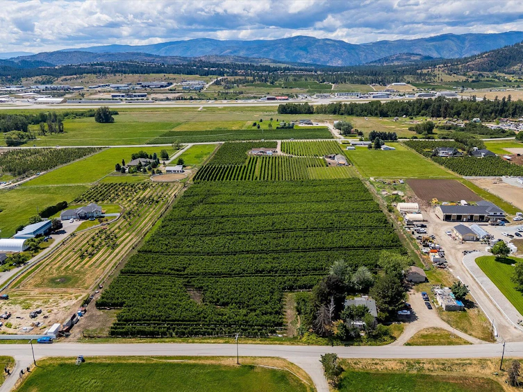 5790 Rittich Road, Kelowna, BC, V1X 7V5 - 3