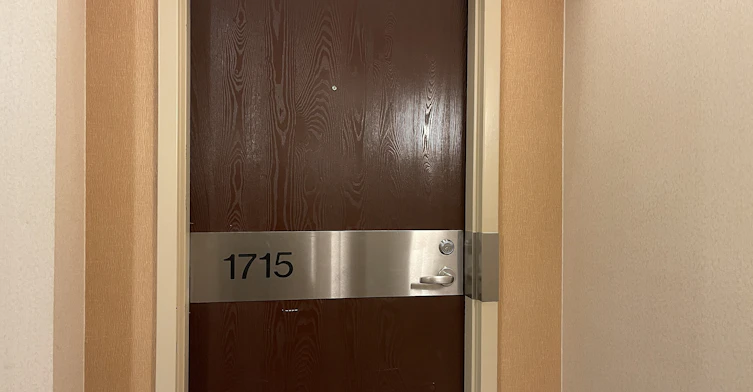 1715-711 Bay Street, Toronto, ON, M5G 2J8 - 2