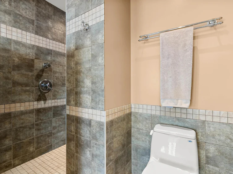 4266 Orca Road, Pender Harbour Egmont, BC, V0N 1S1 - 18