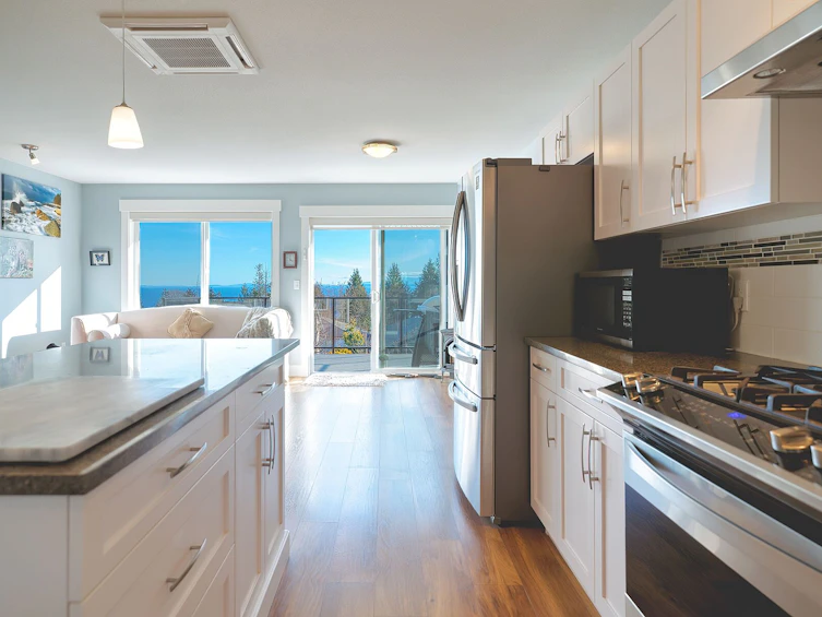 6263 Apollo Road, Sechelt, BC, V7Z 0N7 - 12