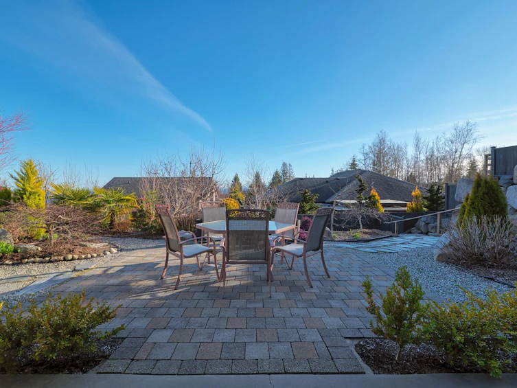 6263 Apollo Road, Sechelt, BC, V7Z 0N7 - 6