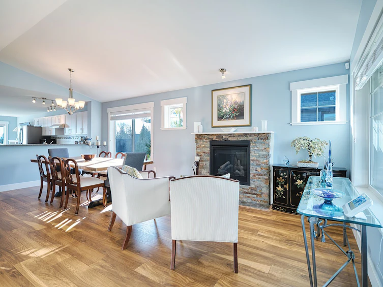 6263 Apollo Road, Sechelt, BC, V7Z 0N7 - 7