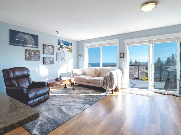 6263 Apollo Road, Sechelt, BC, V7Z 0N7 - 11