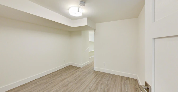 Lower-669 Euclid Avenue, Toronto, ON, M6G 2T8 - 14