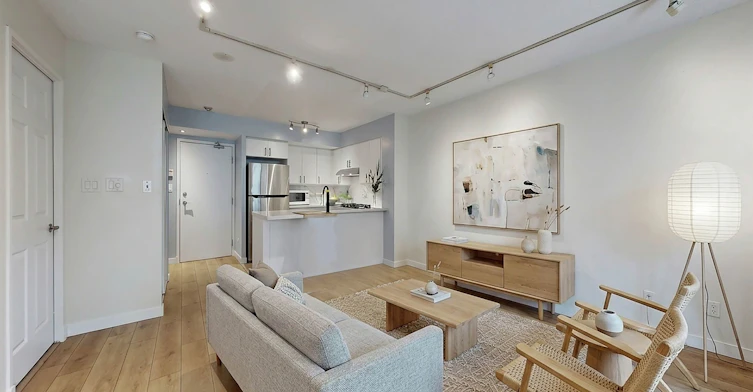 410-230 King Street, Toronto, ON, M5A 1K5 - 2