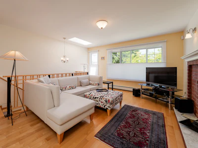 4432 Graveley Street - 2