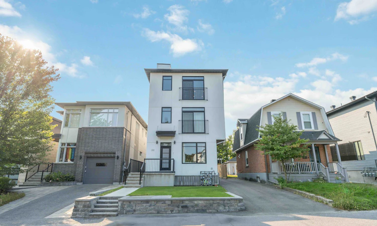288 Duncairn Avenue