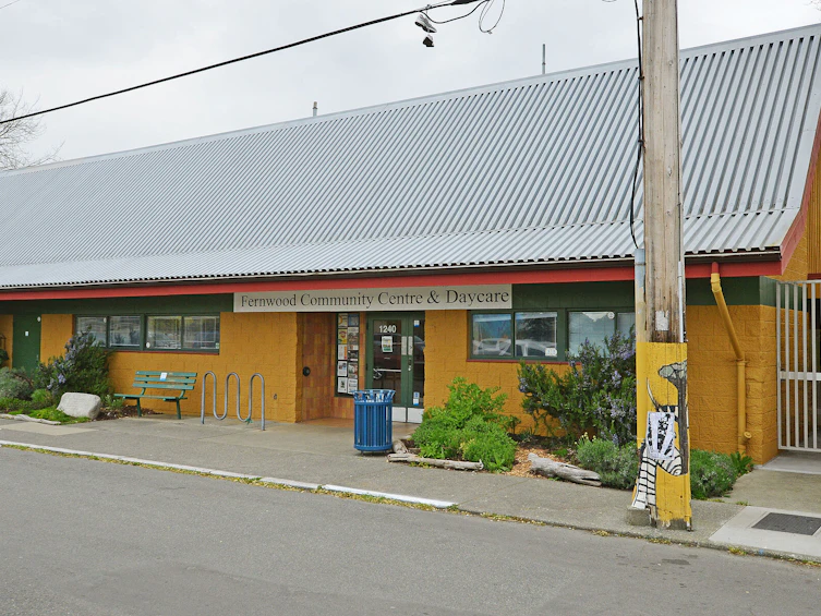 1607 Rebecca Street, Victoria, BC, V8T 3N3 - 37