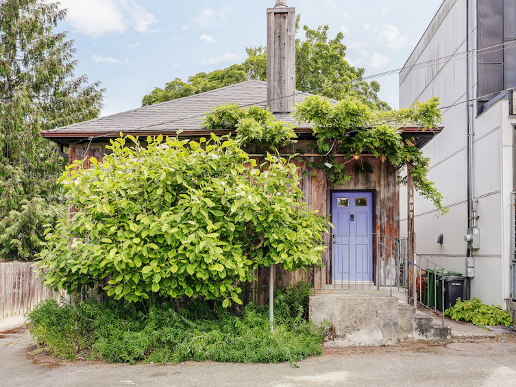 1607 Rebecca Street, Victoria, BC, V8T 3N3 - 35