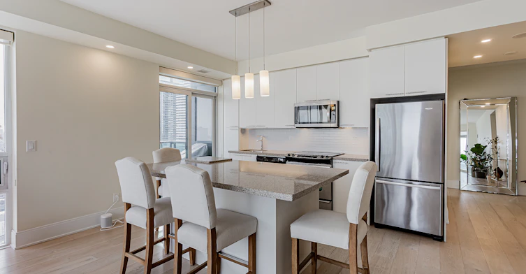 2014-70 Roehampton Avenue, Toronto, ON, M4P 1R2 - 16