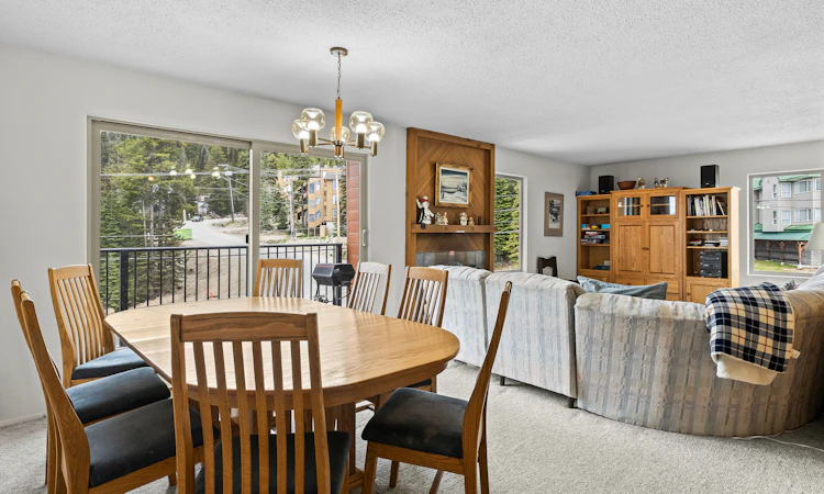 302-6430 Whiskey Jack Road