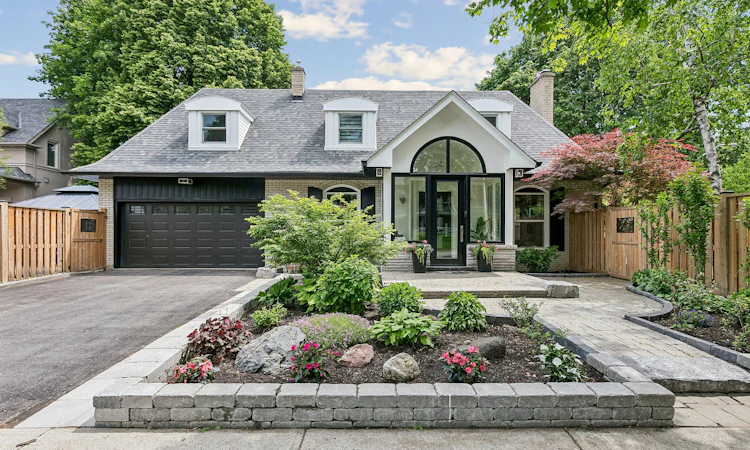 35 Shadwick Drive