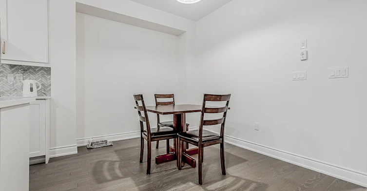 36 Quinton Rdge Upper, Brampton, ON, L6Y 6J4 - 7