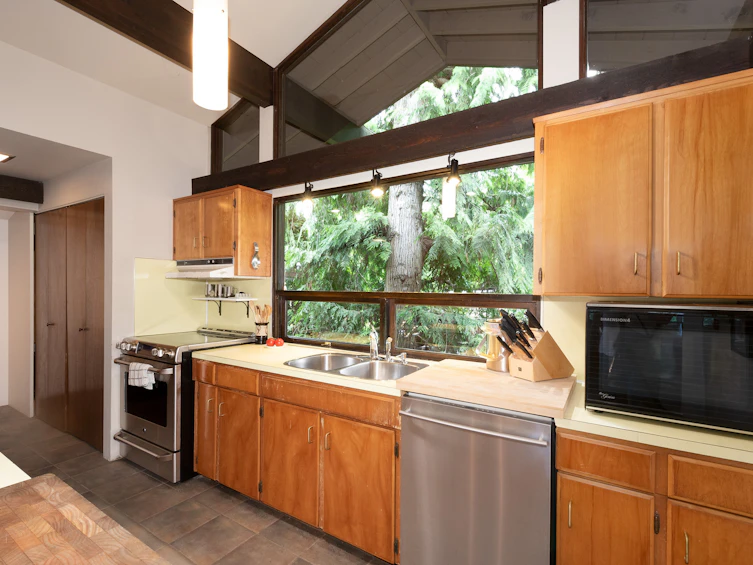 5335 Marine Drive, West Vancouver, BC, V7W 2P9 - 10