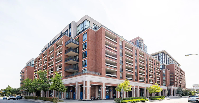 733-36 Bagnato Via, Toronto, ON, M6A 0B7