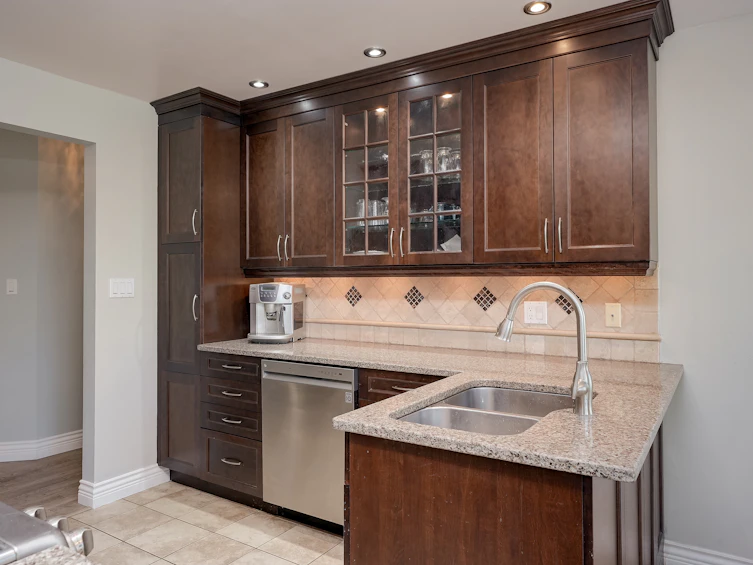 35-909 Admirals Road, Esquimalt, BC, V9A 2P1 - 4