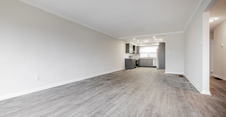 72 Winston Park Blvd Main, Toronto, ON, M3K 1C3 - 6