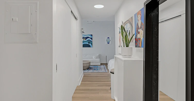 32 Davenport 315 Road, Toronto, ON, M5R 0B5 - 2