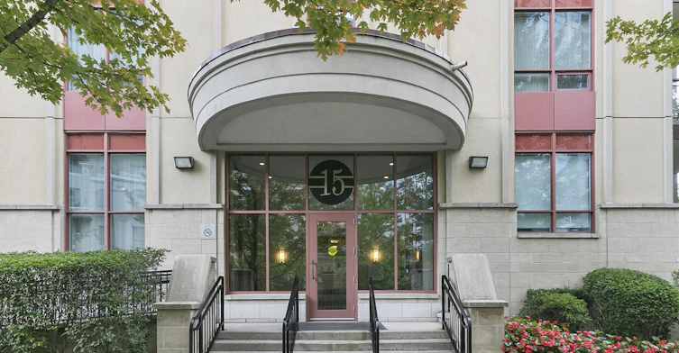 102-15 Rean Drive, Toronto, ON, M2K 0A7