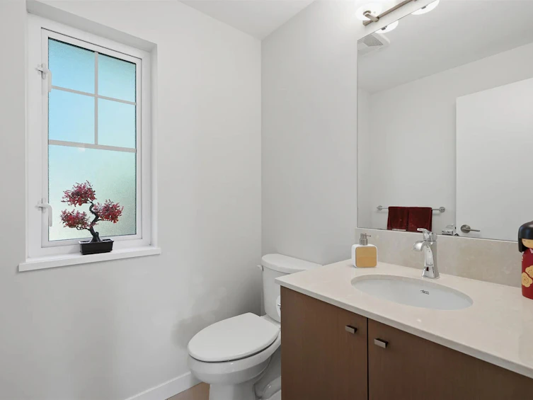 5906 Beachgate Lane, Sechelt, BC, V7Z 0S3 - 17