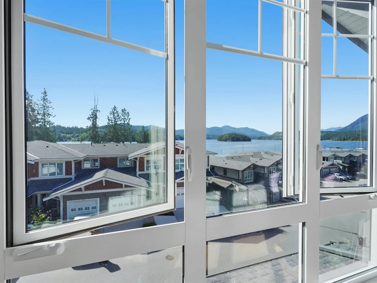 5906 Beachgate Lane, Sechelt, BC, V7Z 0S3 - 23
