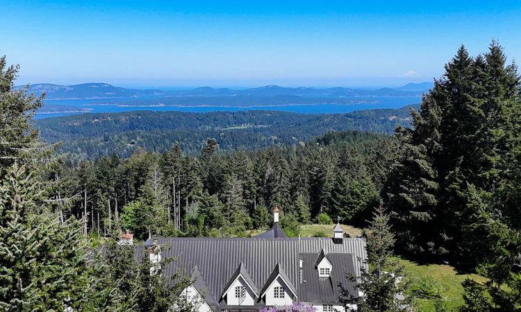 377 Seymour Heights