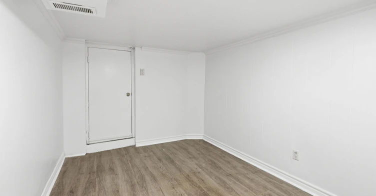 Bsmt-284 Euclid Avenue, Toronto, ON, M6J 2K2 - 8