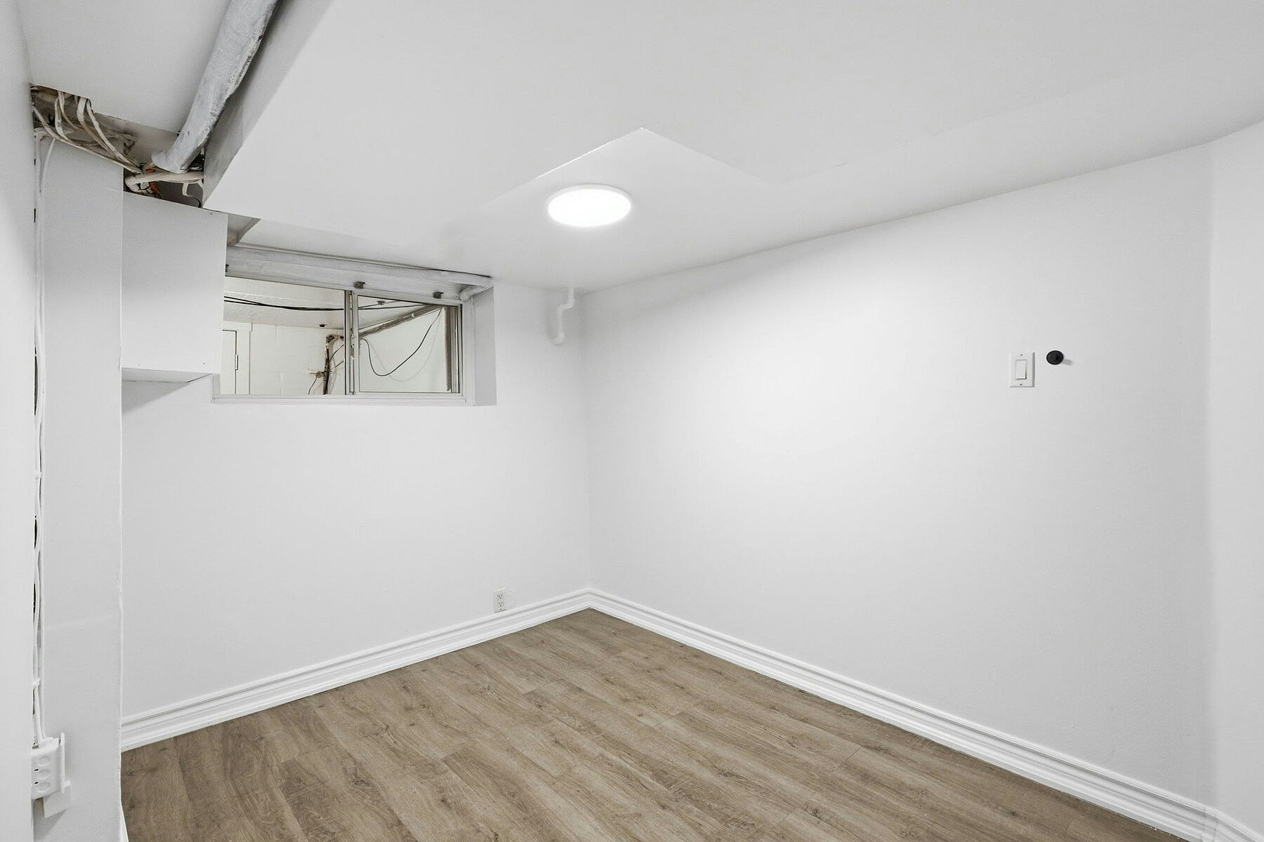 Bsmt-284 Euclid Avenue, Toronto, ON, M6J 2K2 - 4