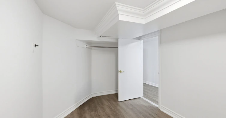 Bsmt-284 Euclid Avenue, Toronto, ON, M6J 2K2 - 5