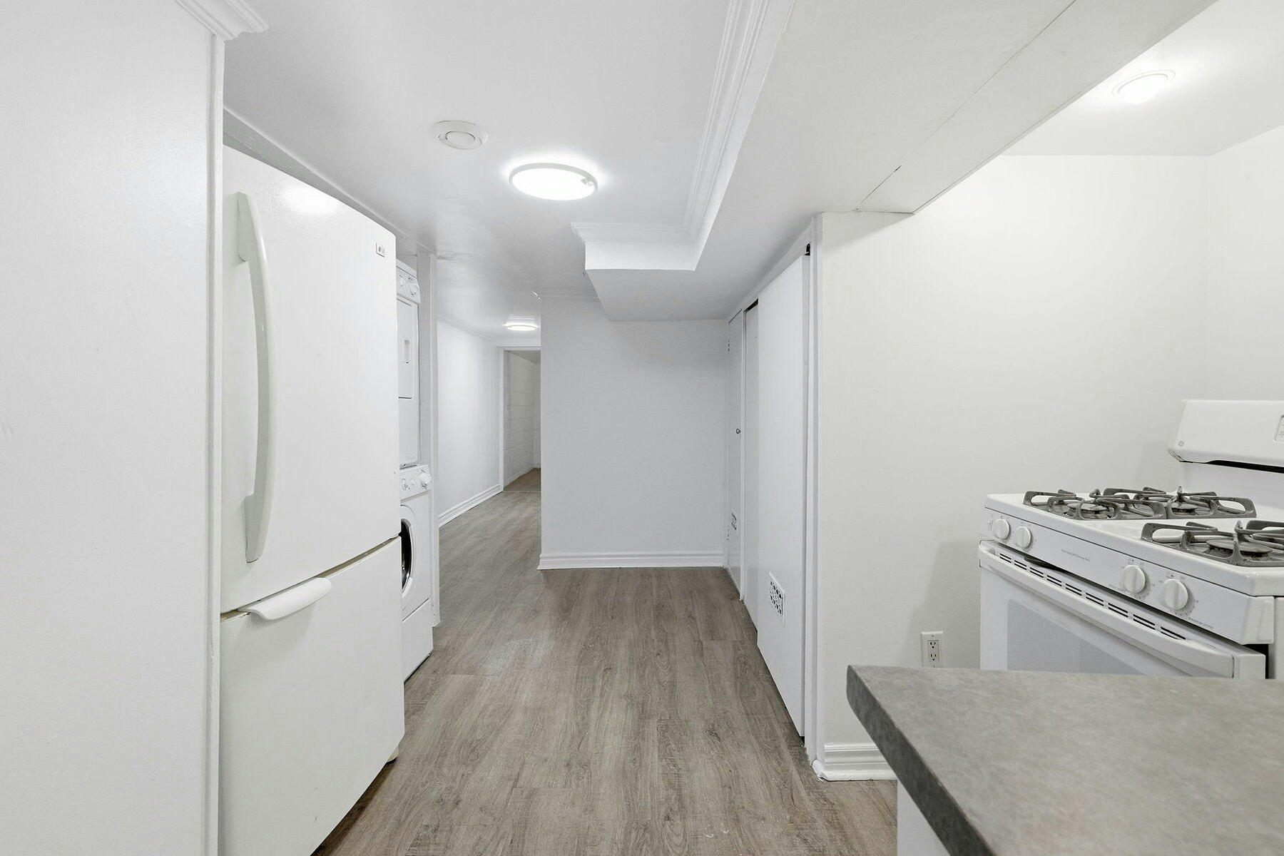 Bsmt-284 Euclid Avenue, Toronto, ON, M6J 2K2 - 7