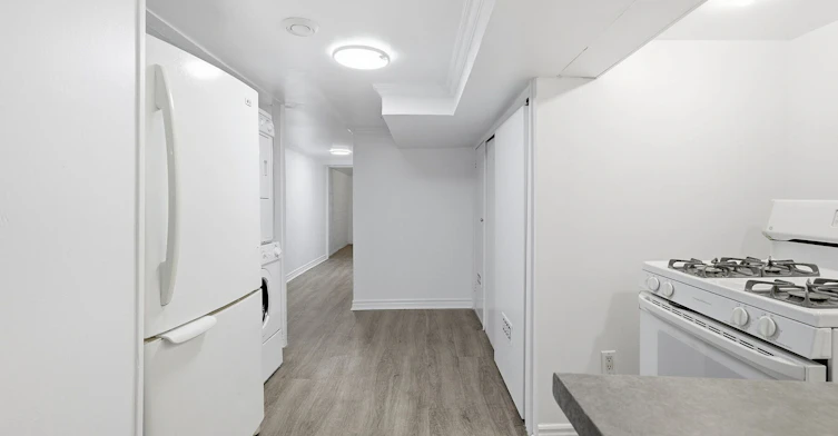 Bsmt-284 Euclid Avenue, Toronto, ON, M6J 2K2 - 7