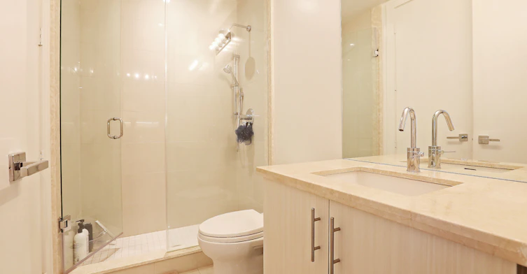 811-29 Queens Quay E, Toronto, ON, M5E 0A4 - 15