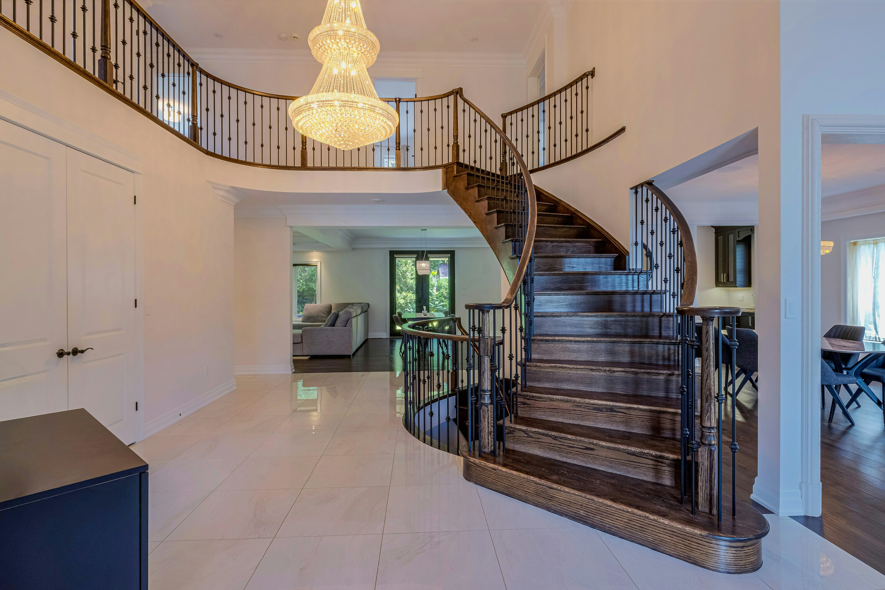 369 Lees Lane, Oakville, ON, L6L 4S4 - 2