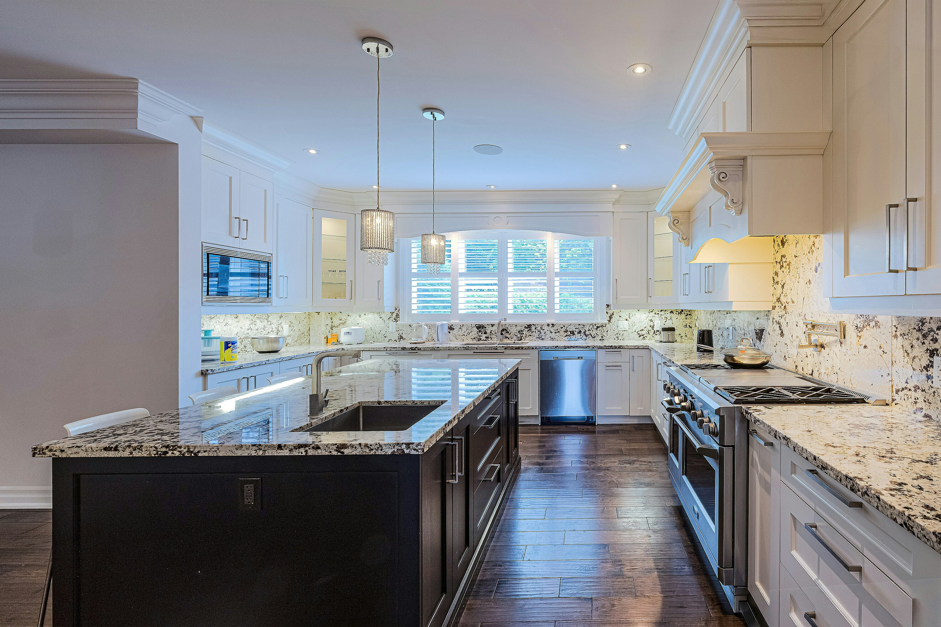 369 Lees Lane, Oakville, ON, L6L 4S4 - 6