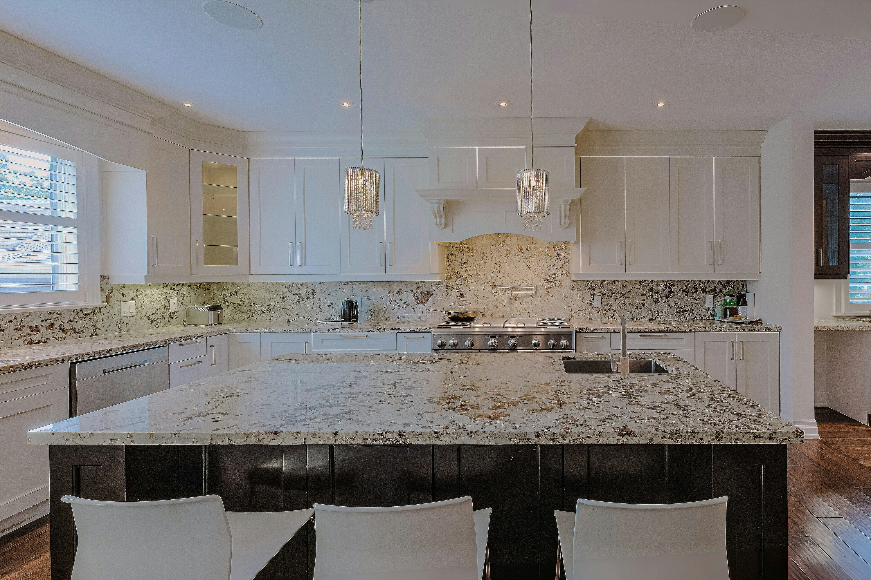 369 Lees Lane, Oakville, ON, L6L 4S4 - 10