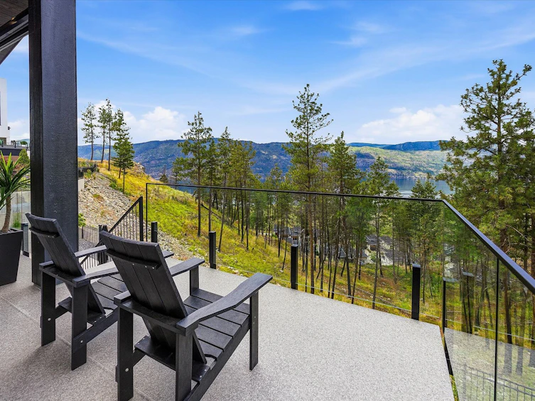 10038 Beacon Hill Drive, Lake Country, BC, V4V 0A9 - 15