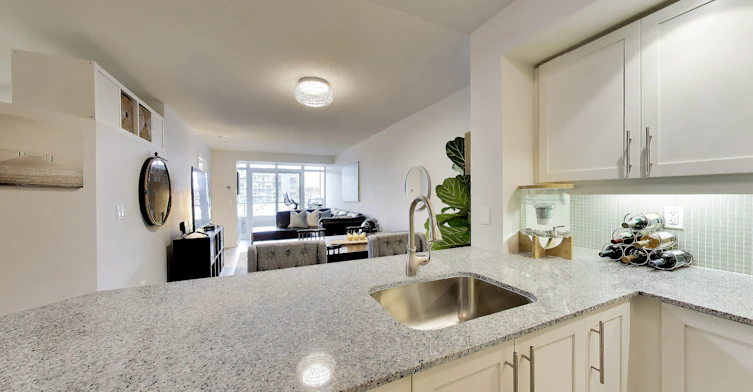 720-85 Liberty Street East, Toronto, ON, M6K 3R4 - 4