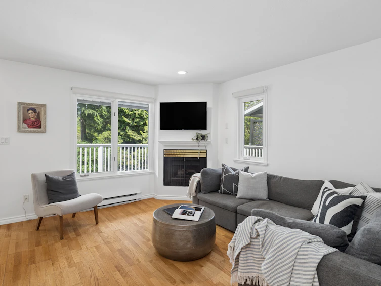 207-1518 Bowser Avenue, North Vancouver, BC, V7P 2Y3 - 11