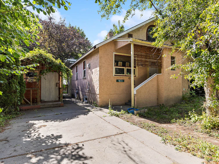 4204 29th Street, Vernon, BC, V1T 5B5