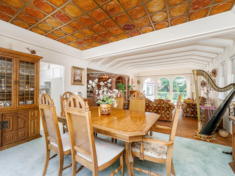 1110 Handsworth Road, North Vancouver, BC, V7R 2A8 - 8