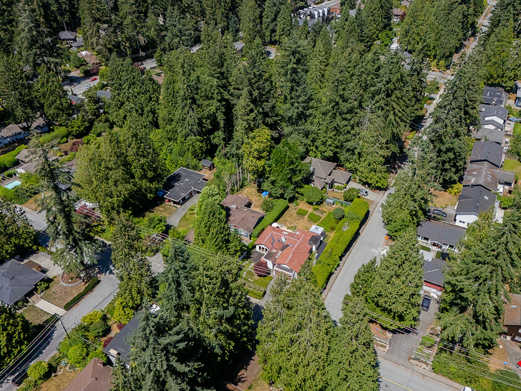 1110 Handsworth Road, North Vancouver, BC, V7R 2A8 - 31