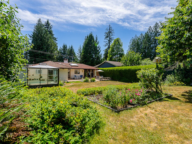 1110 Handsworth Road, North Vancouver, BC, V7R 2A8 - 28