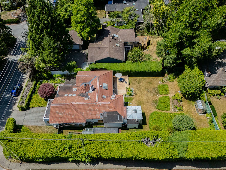 1110 Handsworth Road, North Vancouver, BC, V7R 2A8 - 44