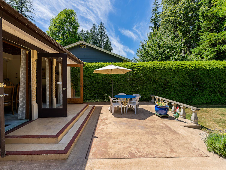 1110 Handsworth Road, North Vancouver, BC, V7R 2A8 - 22