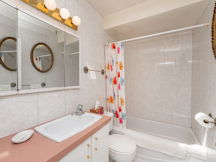 1110 Handsworth Road, North Vancouver, BC, V7R 2A8 - 17