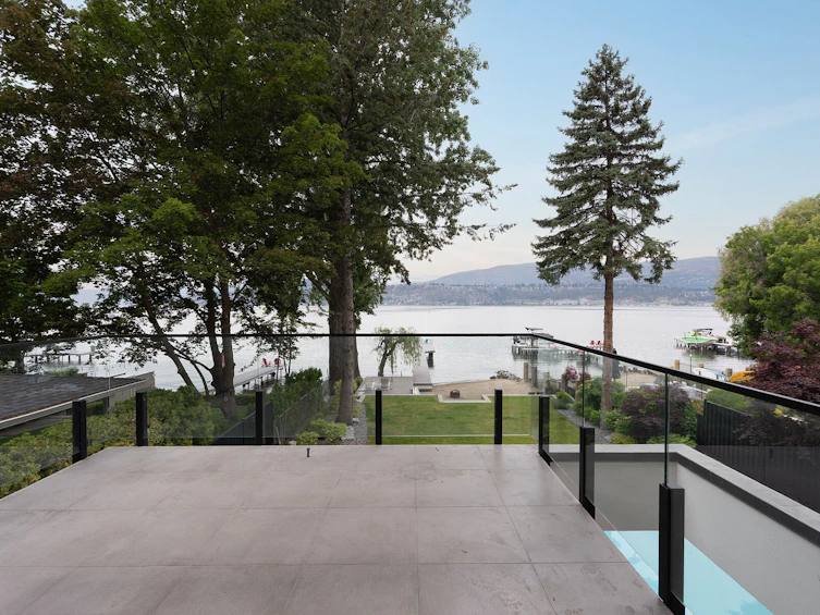 2764 Abbott Street, Kelowna, BC, V1Y 1G4 - 31