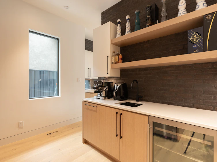 2764 Abbott Street, Kelowna, BC, V1Y 1G4 - 20