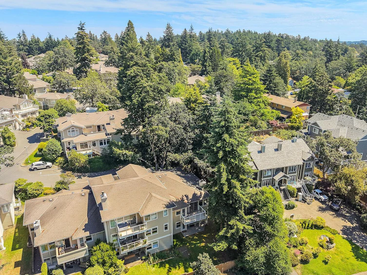 9-850 Parklands Drive, Esquimalt, BC, V9A 7L9 - 38